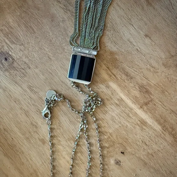 Silver Necklace with Black Pendant White House black market - Picture 4 of 8